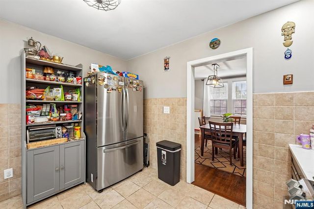 731 Mayflower Avenue, Lawrence, NJ 08648