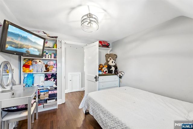 731 Mayflower Avenue, Lawrence, NJ 08648