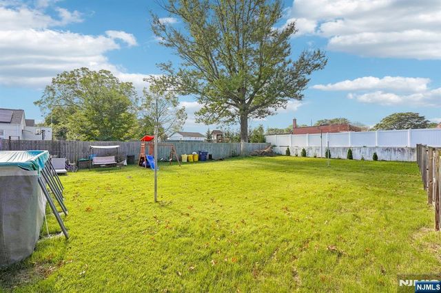 731 Mayflower Avenue, Lawrence, NJ 08648