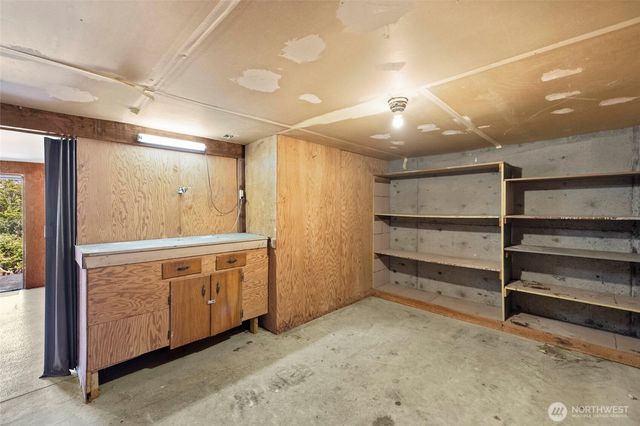 881 Rocky Point Drive, Camano Island, WA 98282