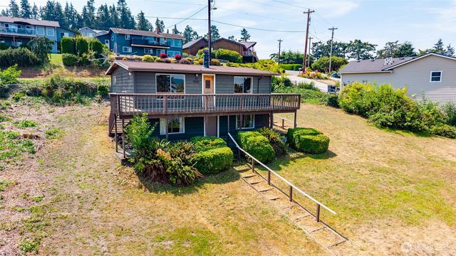 881 Rocky Point Drive, Camano Island, WA 98282