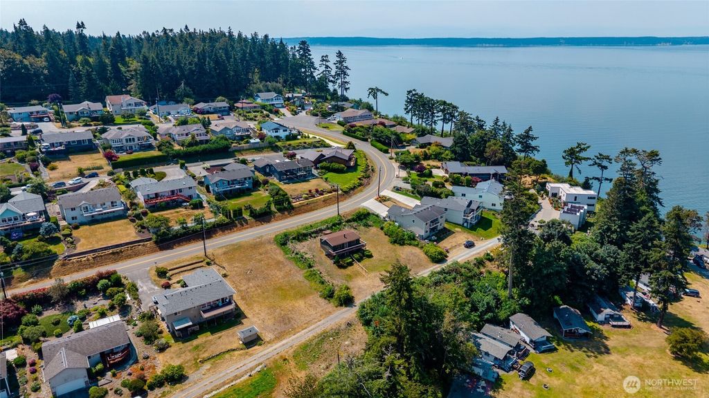 881 Rocky Point Drive, Camano Island, WA 98282