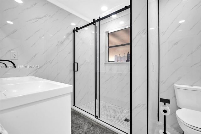 7151 Taft St, Hollywood, FL 33024