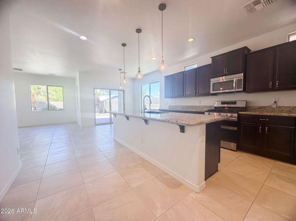 28321 N CACTUS FLOWER Circle, San Tan Valley, AZ 85143 — photo 2