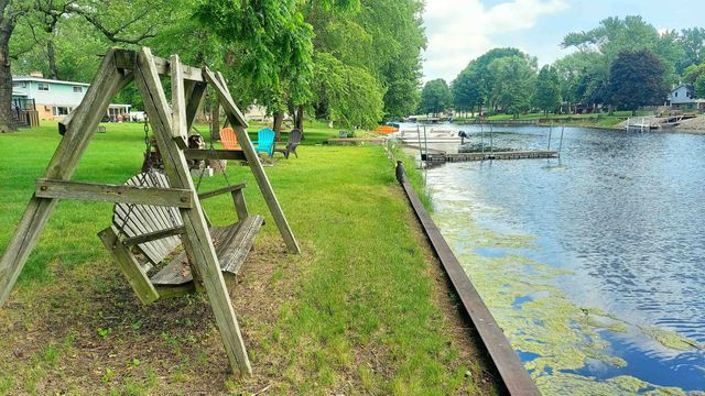3254 Hidden Road, Bay City, MI 48706