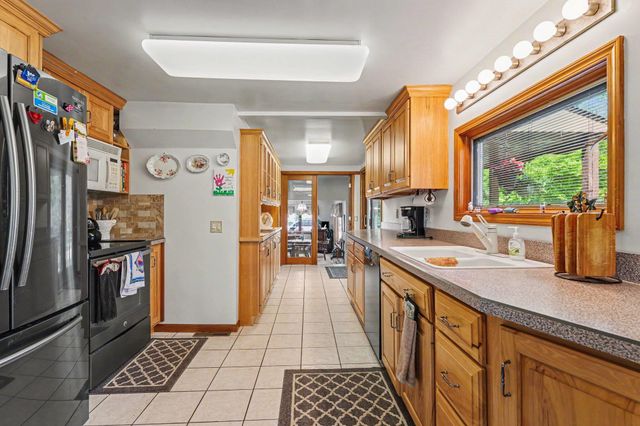 3254 Hidden Road, Bay City, MI 48706