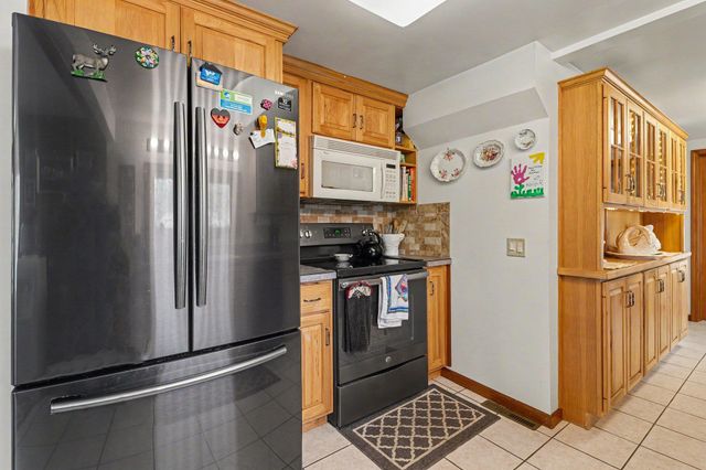 3254 Hidden Road, Bay City, MI 48706