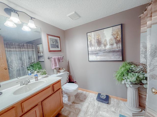 9681 82nd Street S, Cottage Grove, MN 55016