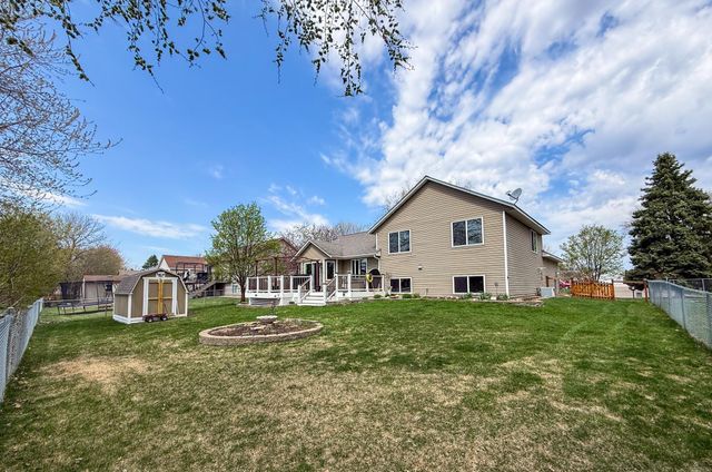 9681 82nd Street S, Cottage Grove, MN 55016