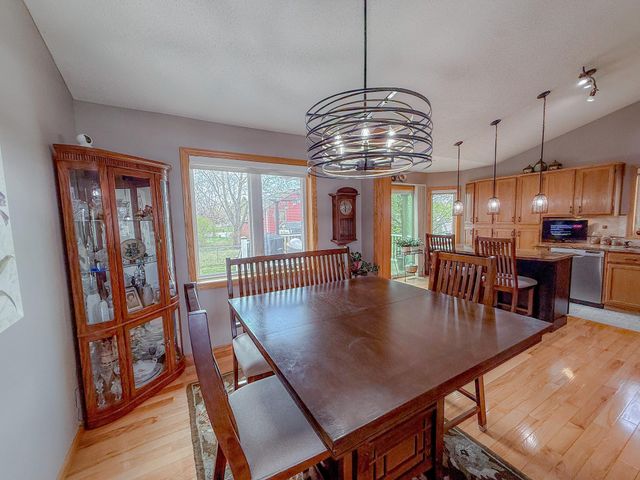 9681 82nd Street S, Cottage Grove, MN 55016