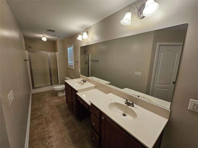 100 Iverson Place, Temple, GA 30179