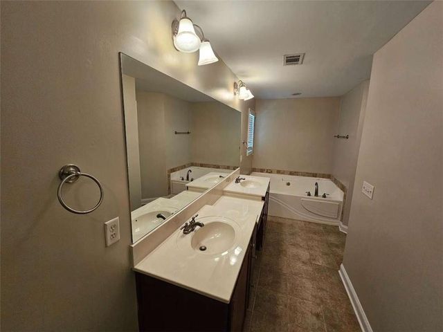 100 Iverson Place, Temple, GA 30179