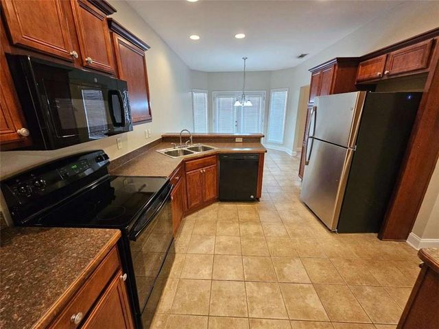 100 Iverson Place, Temple, GA 30179