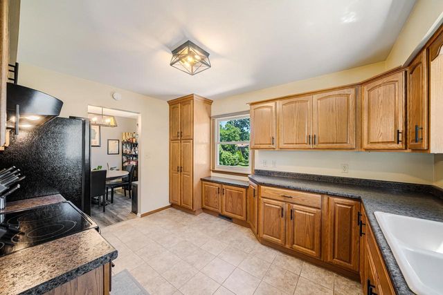 313 GERTRUDE AVENUE, Fond Du Lac, WI 54935