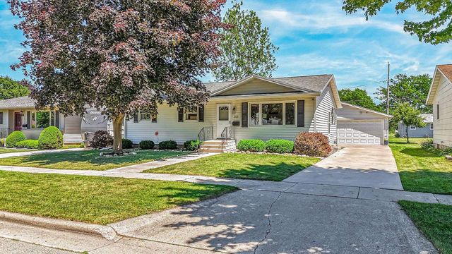 313 GERTRUDE AVENUE, Fond Du Lac, WI 54935