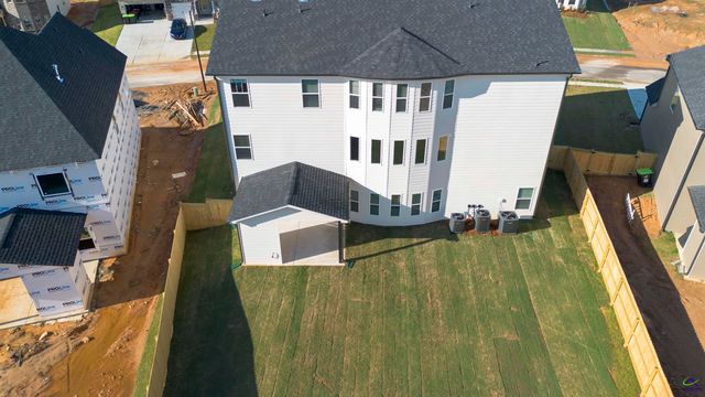 315 Garnet Drive, Bonaire, GA 31005