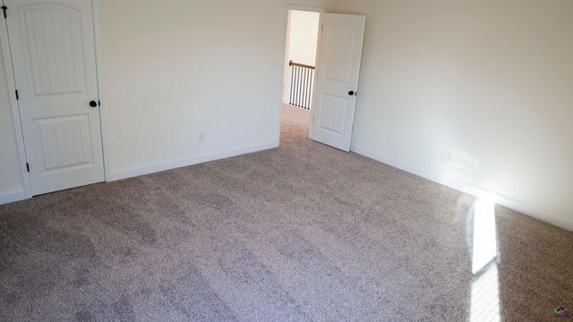 315 Garnet Drive, Bonaire, GA 31005