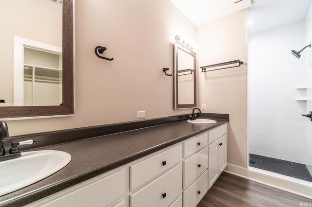 5412 Cook Road, Fort Wayne, IN 46818