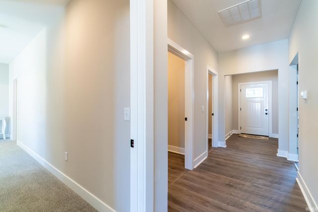 5412 Cook Road, Fort Wayne, IN 46818