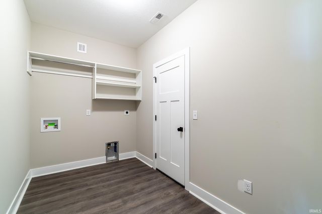 5412 Cook Road, Fort Wayne, IN 46818