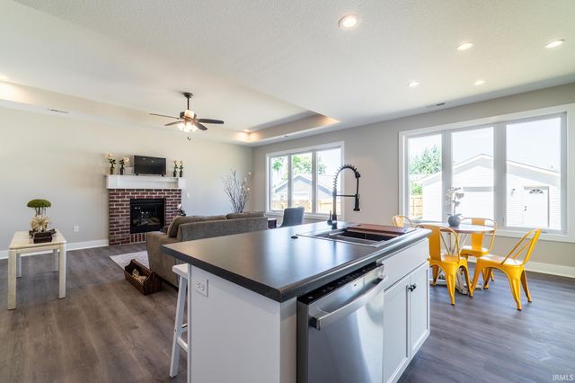 5412 Cook Road, Fort Wayne, IN 46818