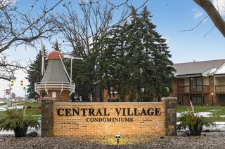 Old Mill 19 Old Mill Drive 19, Holland City, MI 49423