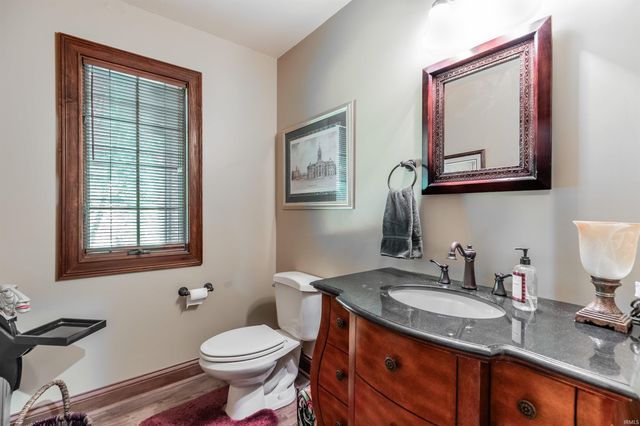 10348 Oglesby Drive, Evansville, IN 47720
