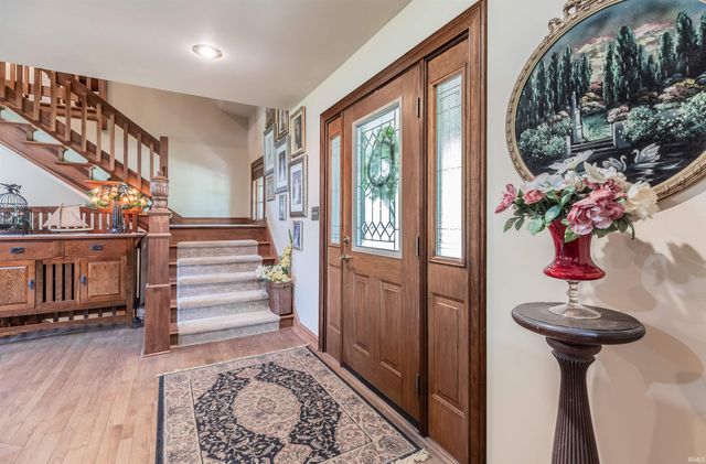 10348 Oglesby Drive, Evansville, IN 47720