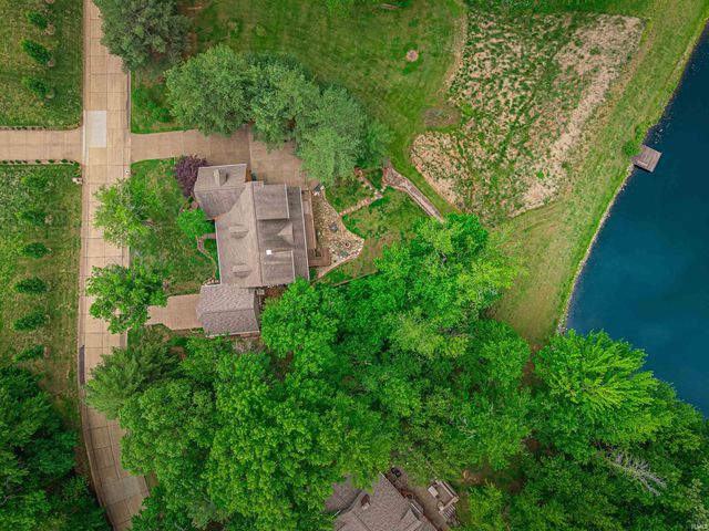 10348 Oglesby Drive, Evansville, IN 47720