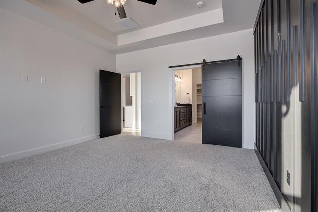 2208 W Sunset Drive, Mustang, OK 73064