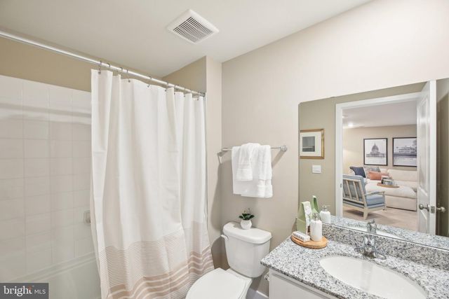 104 WAPPINGER TER, Winchester, VA 22602