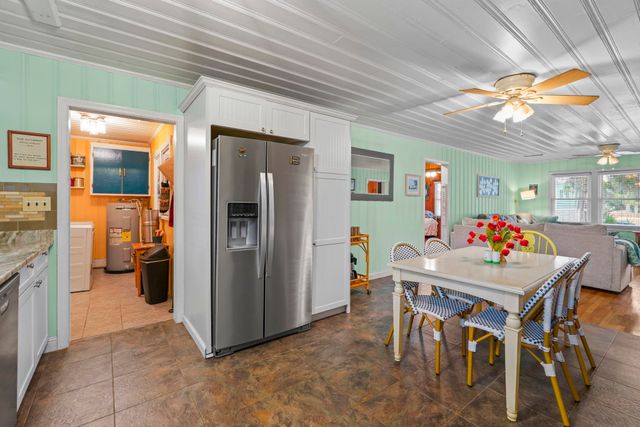 908 Wood St., North Myrtle Beach, SC 29582