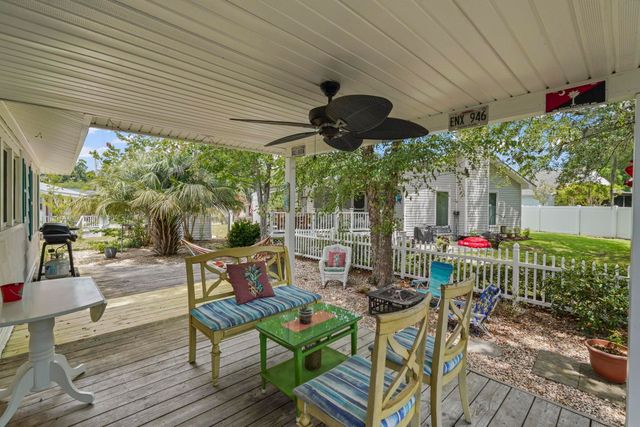 908 Wood St., North Myrtle Beach, SC 29582