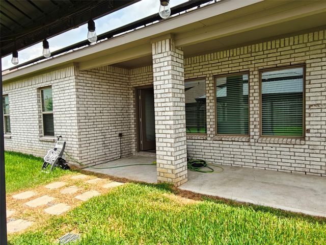 1507 Maple Ridge Drive, Missouri City, TX 77459