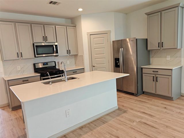 1507 Maple Ridge Drive, Missouri City, TX 77459