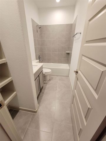 1507 Maple Ridge Drive, Missouri City, TX 77459