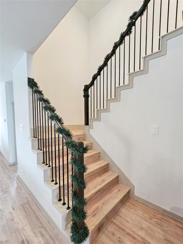 1507 Maple Ridge Drive, Missouri City, TX 77459
