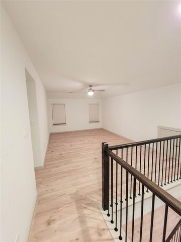 1507 Maple Ridge Drive, Missouri City, TX 77459