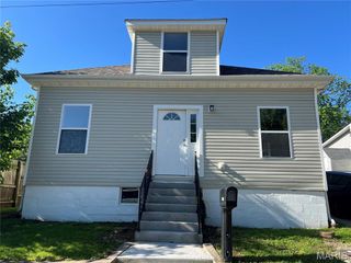 506 S 4th Street, Festus, MO 63028