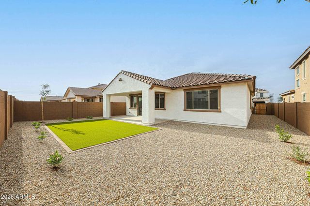 14770 W SMOKETREE Drive, Surprise, AZ 85387