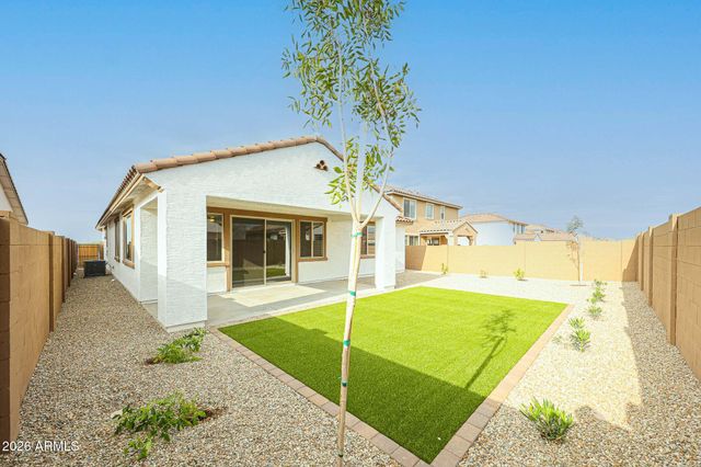 14770 W SMOKETREE Drive, Surprise, AZ 85387