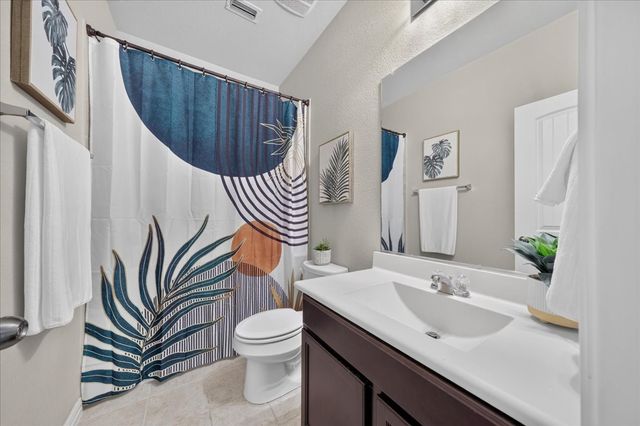 1533 Fallingwater Trail, Fort Worth, TX 76052