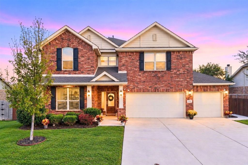 1533 Fallingwater Trail, Fort Worth, TX 76052