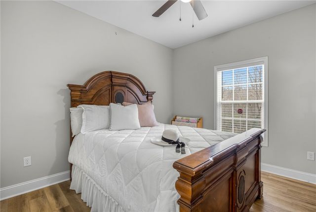 28 Vanessa Rae Lane, Pendleton, SC 29670