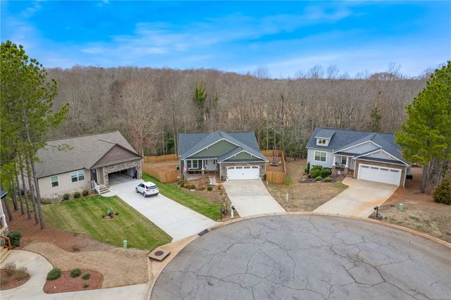 28 Vanessa Rae Lane, Pendleton, SC 29670