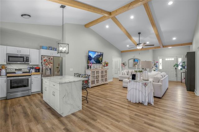 28 Vanessa Rae Lane, Pendleton, SC 29670