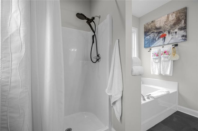 28 Vanessa Rae Lane, Pendleton, SC 29670