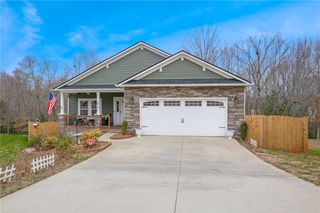 28 Vanessa Rae Lane, Pendleton, SC 29670