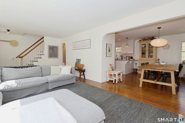 18 Head Of Meadow Road, Newtown, CT 06470