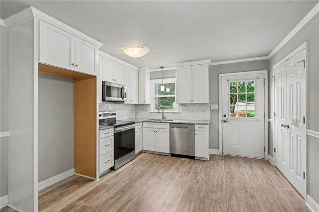 225 Meadow Trail, Lexington, NC 27295